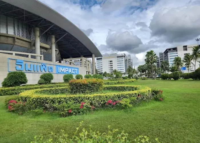 Apartment Popular Muang Thong Condo,building 5
